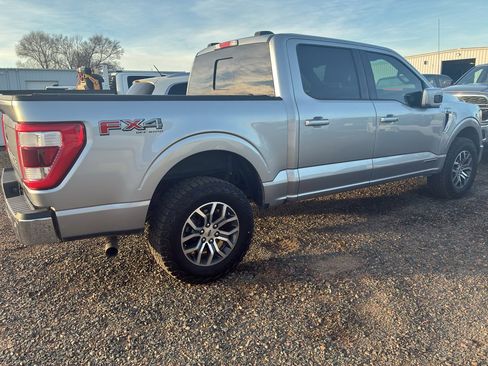 Used 2021 Ford F150 Lariat w/ Equipment Group 501A Mid image 5