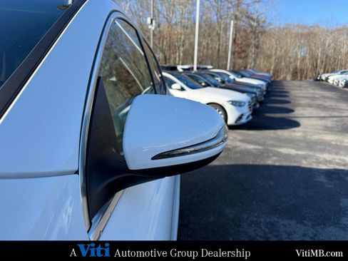 Certified 2023 Mercedes-Benz GLA 250 4MATIC image 11