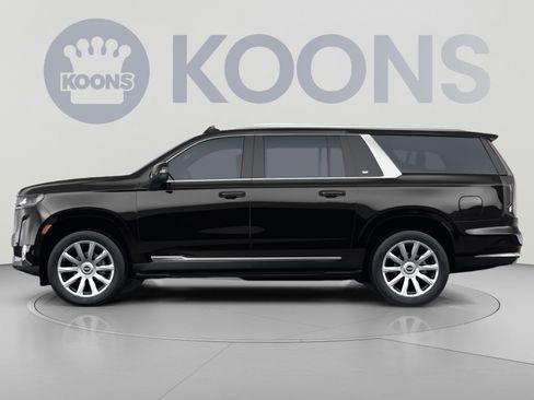 Used 2021 Cadillac Escalade ESV Premium Luxury AWD/4WD image 2