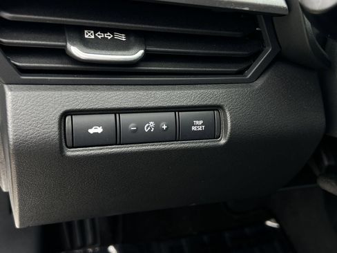 Certified 2025 Nissan Altima 2.5 SV w/ SV Special Edition Package FWD image 13