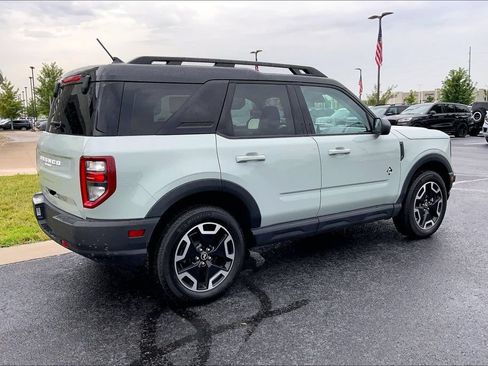 Used 2024 Ford Bronco Sport Outer Banks w/ Tech Package AWD/4WD image 6