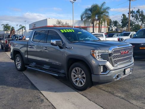 Used 2022 GMC Sierra 1500 Denali image 9