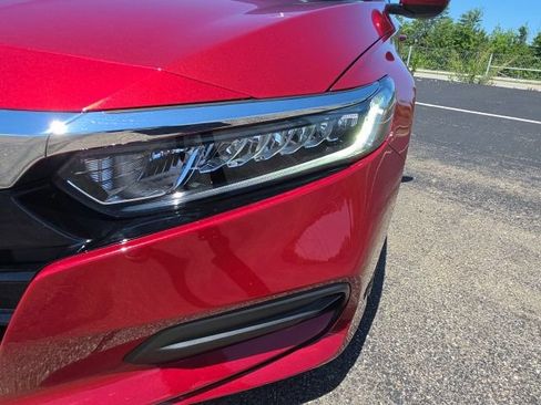 Used 2019 Honda Accord LX image 21