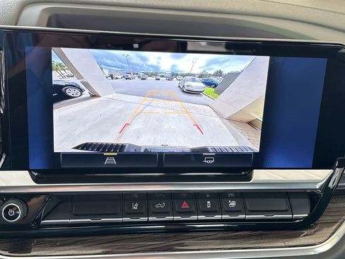 Used 2025 Chevrolet Silverado 2500 LT w/ Convenience Package AWD/4WD image 27