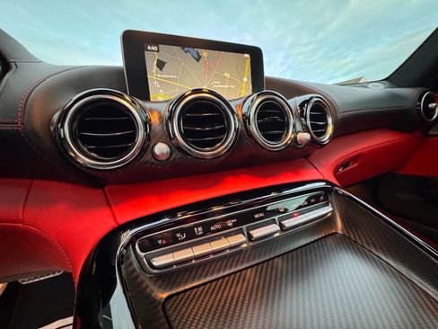 Used 2016 Mercedes-Benz AMG GT S image 27