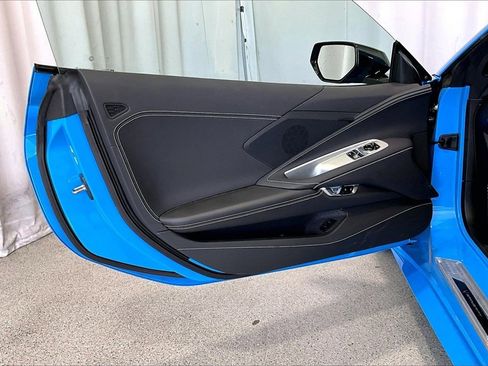 Used 2024 Chevrolet Corvette Stingray Coupe w/ 1LT image 21