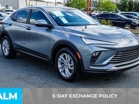 Used 2025 Buick Envista Preferred image 4