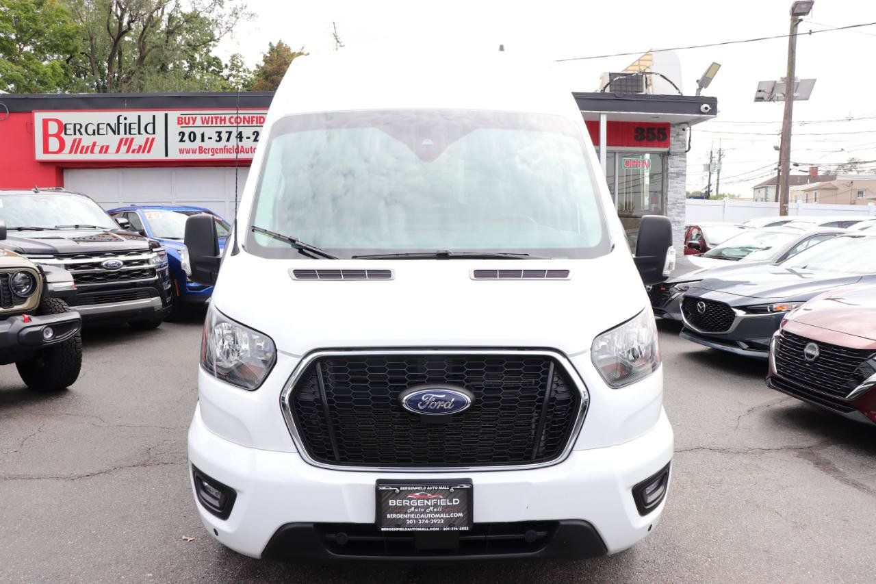 Used 2024 Ford Transit 350 XLT RWD image 8