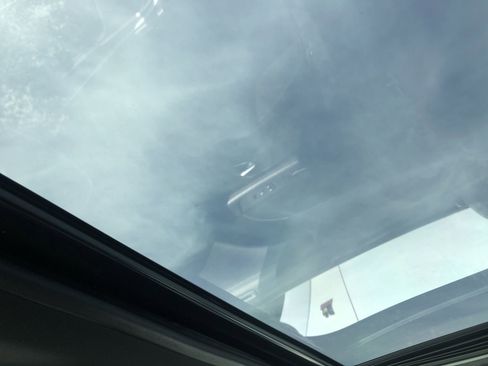 Used 2021 Dodge Challenger R/T Scat Pack w/ Plus Package image 22