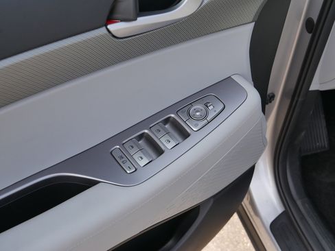 Used 2025 Hyundai Palisade SEL AWD/4WD image 19