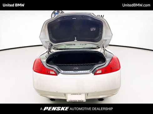 Used 2014 INFINITI Q60 Sport RWD image 14