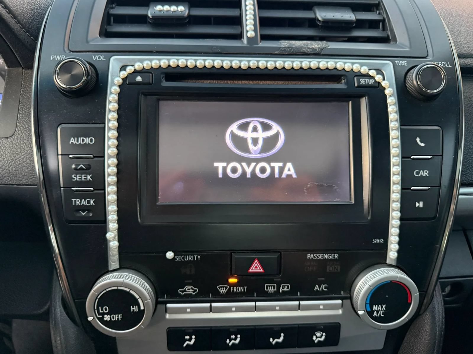 Used 2012 Toyota Camry SE FWD image 14