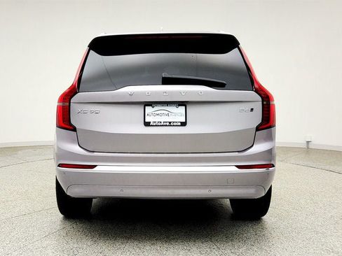 Used 2026 Volvo XC90 B6 Plus w/ Protection Package Premier AWD/4WD image 6