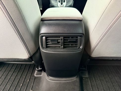 Used 2019 Honda CR-V LX image 23