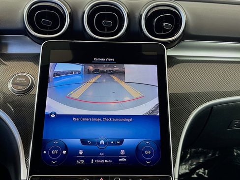 Used 2022 Mercedes-Benz C 300 Sedan image 14