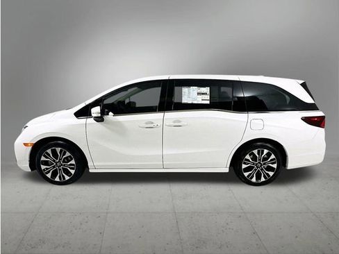 New 2026 Honda Odyssey Elite image 2