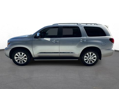 Used 2018 Toyota Sequoia Platinum RWD image 6