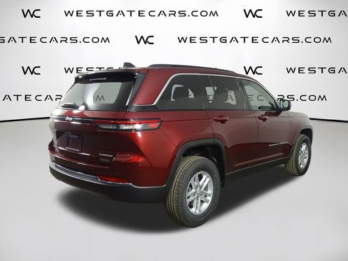 New 2025 Jeep Grand Cherokee Laredo image 41