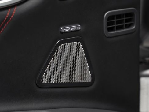 Used 2022 Maserati Ghibli Trofeo image 18