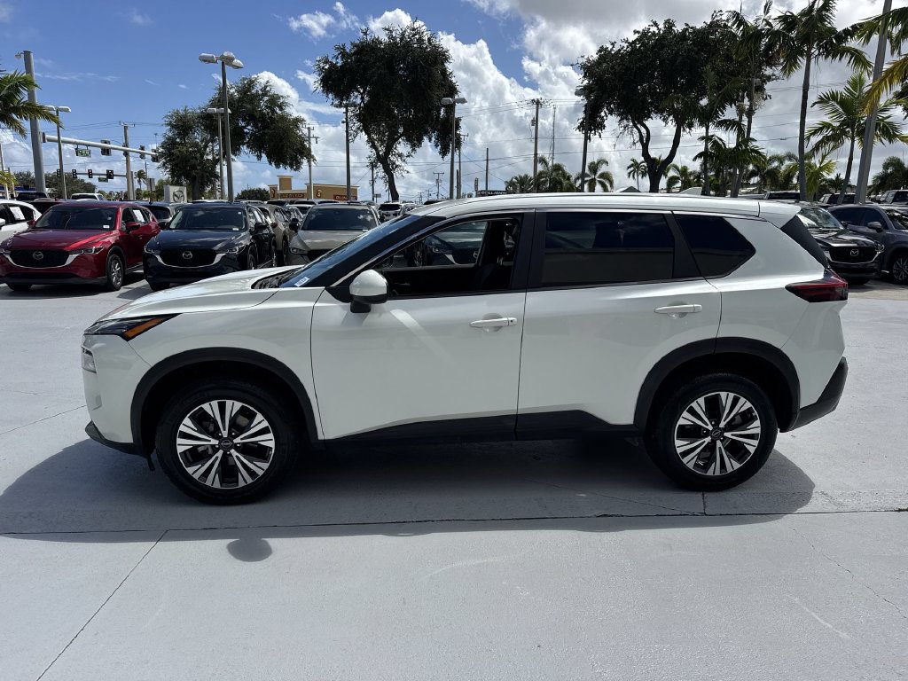Used 2023 Nissan Rogue SV AWD/4WD image 11
