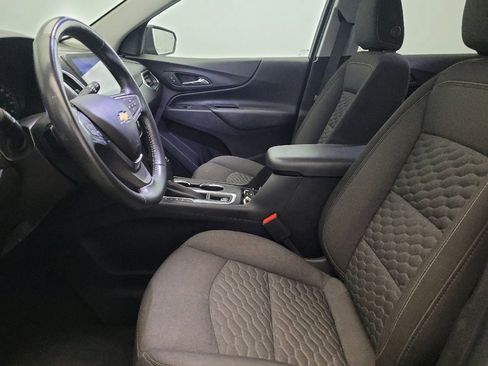 Used 2019 Chevrolet Equinox LT w/ Sun & Navigation Package image 17