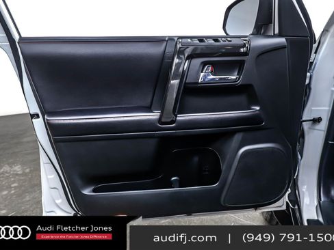 Used 2019 Toyota 4Runner TRD Off-Road Premium image 21