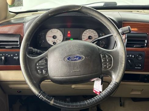 Used 2006 Ford F350 XL image 15