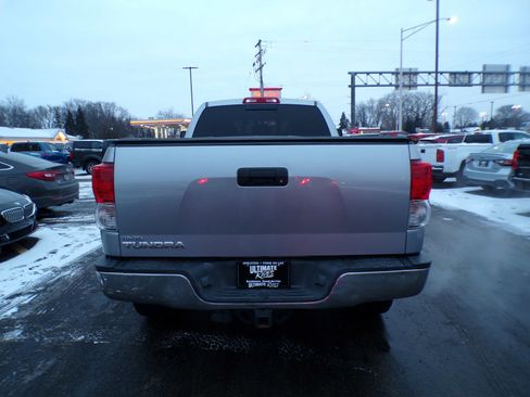 Used 2012 Toyota Tundra 2WD Double Cab w/ Tow Pkg image 5
