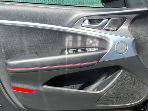 Used 2025 Genesis G70 3.3T Advanced RWD image 18