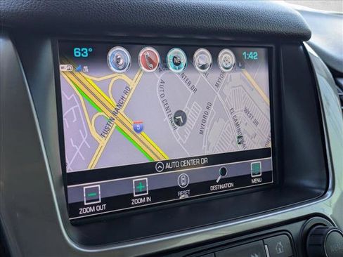 Used 2017 Chevrolet Suburban LT image 15