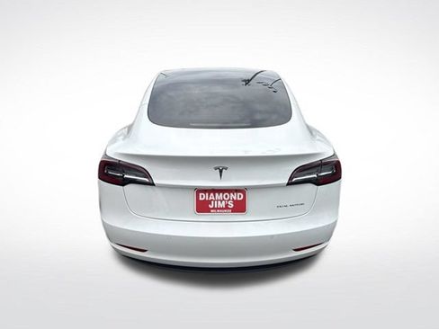 Used 2022 Tesla Model 3 Long Range AWD/4WD image 4