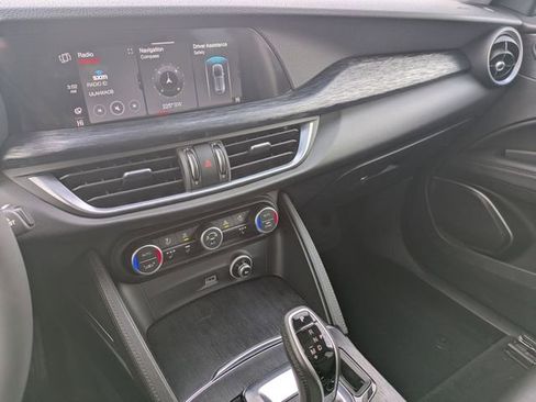 Used 2020 Alfa Romeo Stelvio Sport w/ Quick Order Package 22J Sport image 11