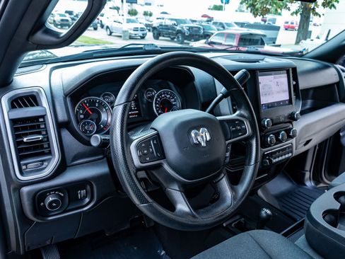 Used 2024 RAM 3500 Tradesman w/ Chrome Appearance Group image 16