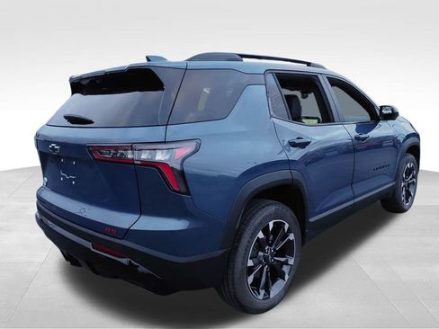 Certified 2025 Chevrolet Equinox RS w/ Safety and Technology Package image 8