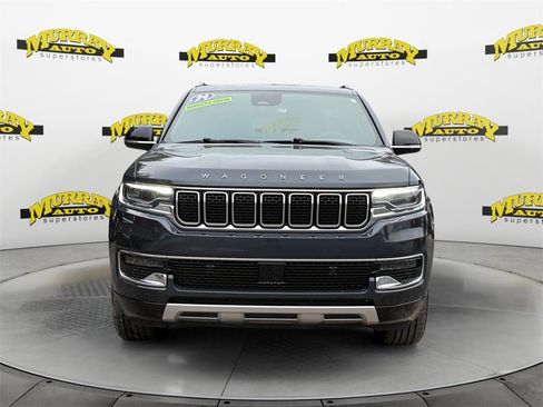 Used 2024 Jeep Wagoneer Series II w/ Flexible Seating Group image 8