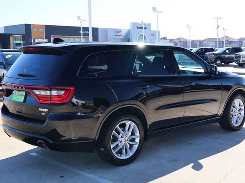 Used 2023 Dodge Durango GT image 7