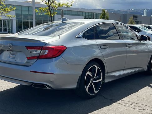 Used 2020 Honda Accord Sport image 5
