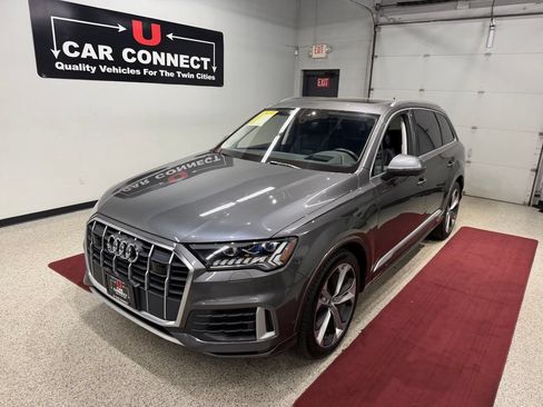 Used 2020 Audi Q7 3.0T Prestige w/ Prestige Package AWD/4WD image 3