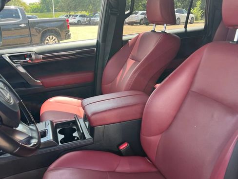 Used 2022 Lexus GX 460 Premium AWD/4WD image 7