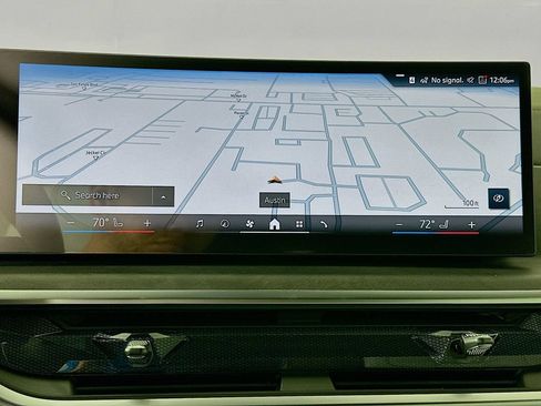 Used 2026 BMW X5 sDrive40i w/ Premium Package RWD image 12