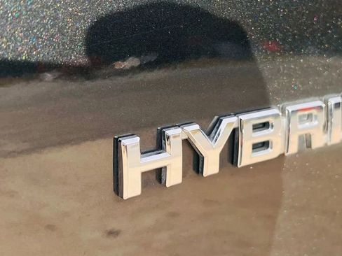 Used 2013 Toyota Prius C Two image 14