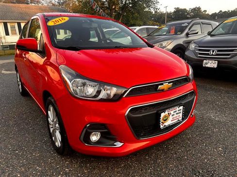 Used 2016 Chevrolet Spark LT image 4