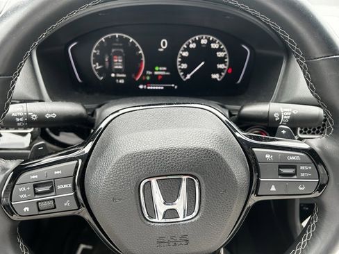 Used 2023 Honda Civic Sport image 11