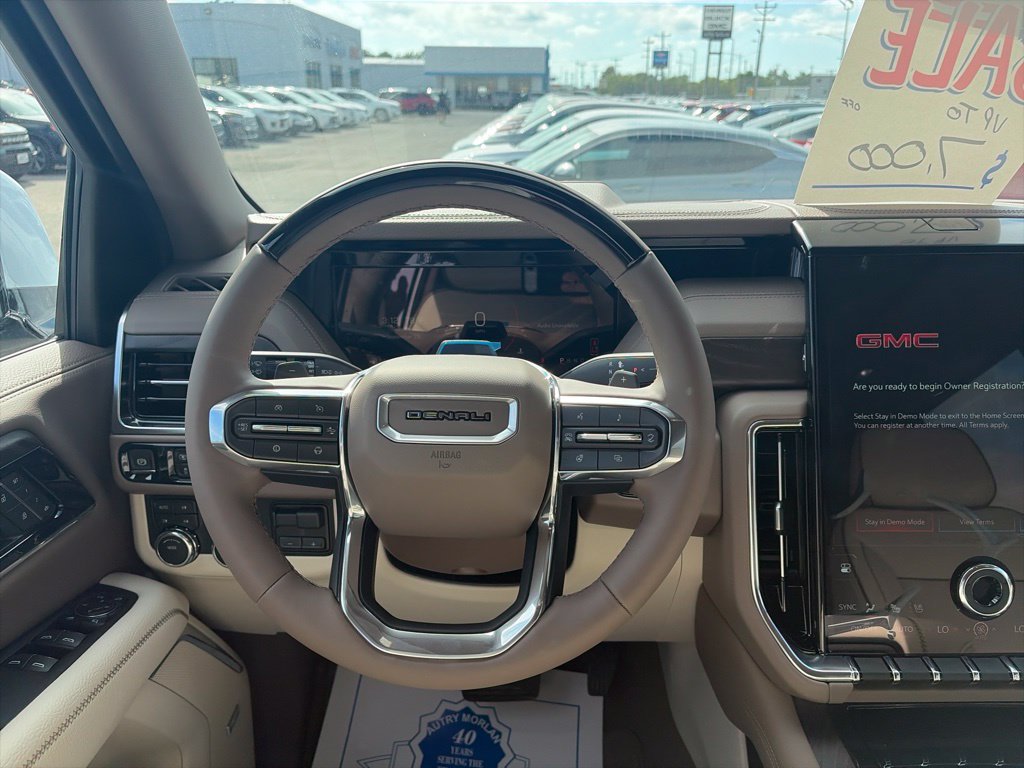 New 2026 GMC Yukon Denali w/ Advanced Technology Package AWD/4WD image 16