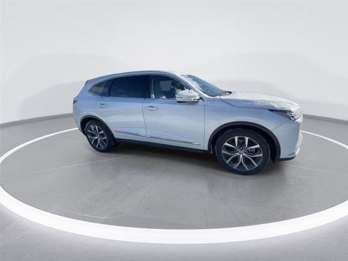 Used 2024 Acura MDX SH-AWD w/ Technology Package image 2