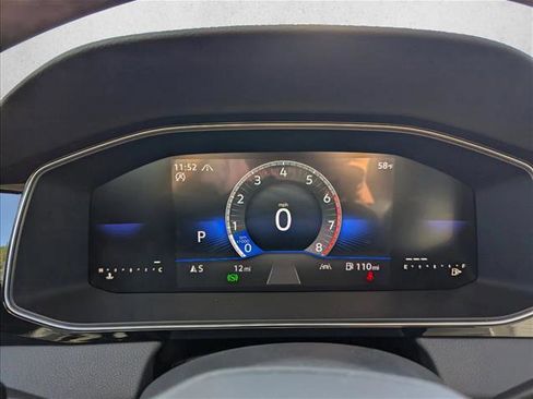 Certified 2025 Volkswagen Jetta S image 11