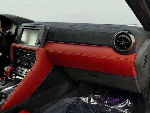 Used 2024 Nissan GT-R w/ Floor Mat Package AWD/4WD image 49
