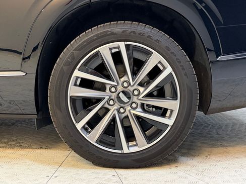 Used 2026 Cadillac Vistiq Sport AWD/4WD image 11
