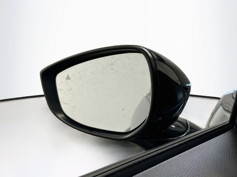 Used 2025 MAZDA CX-50 AWD 2.5 S w/ Premium Package image 16