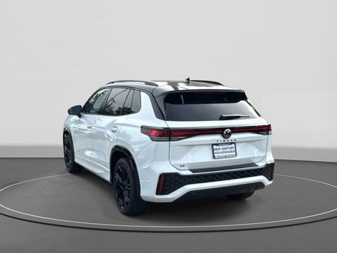 New 2026 Volkswagen Tiguan SE R-Line image 4